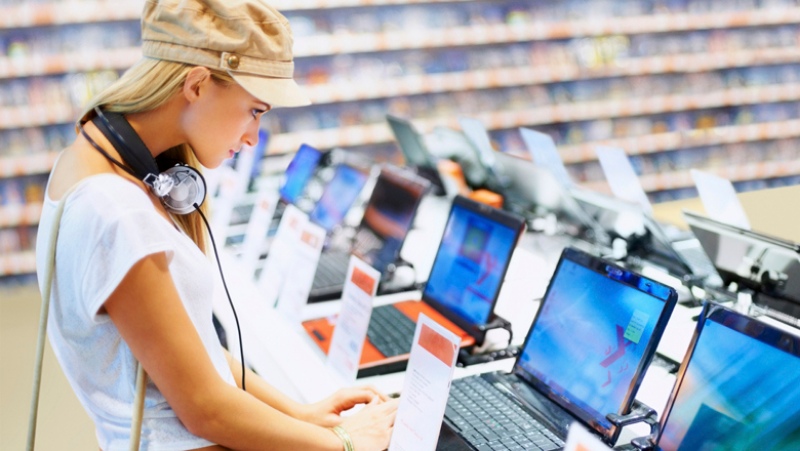 Mơ thấy laptop chứng tỏ bạn là người năng động, sáng tạo, ham học hỏi và yêu thích cái đẹp